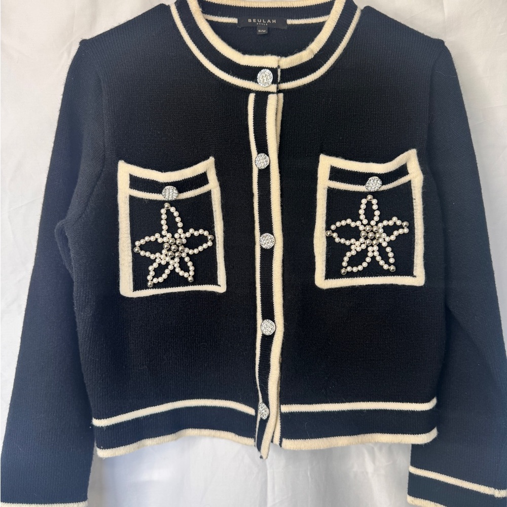 Beulah Black Knit Cardigan with Ivory Trim and Pearl Star Pockets - Picture 3 of 9
